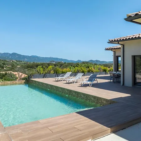 Trinita Paradis Prive Piscine Et Loisirs Porto-Vecchio (Corsica)