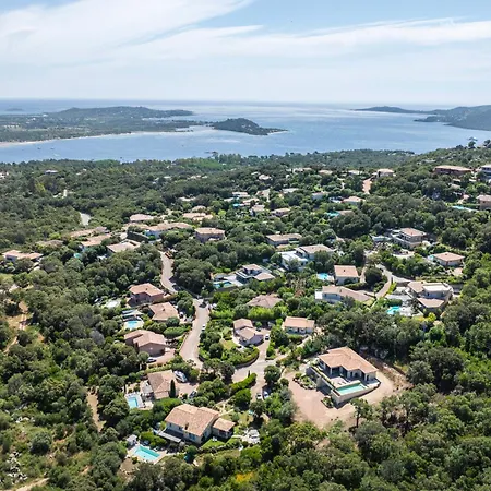 Trinita Paradis Prive Piscine Et Loisirs Villa *