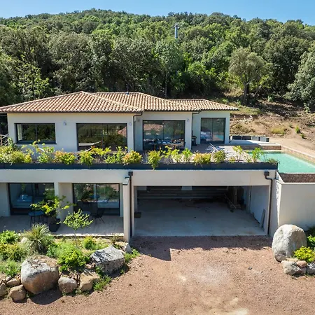 Trinita Paradis Prive Piscine Et Loisirs