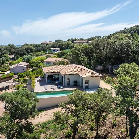 Trinita Paradis Prive Piscine Et Loisirs * Porto-Vecchio (Corsica)
