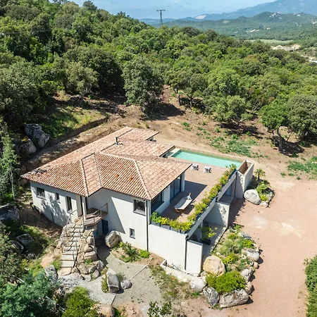 Trinita Paradis Prive Piscine Et Loisirs Willa Porto-Vecchio (Corsica)